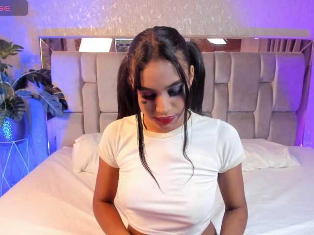 SheylaVega live cam on BongaCams