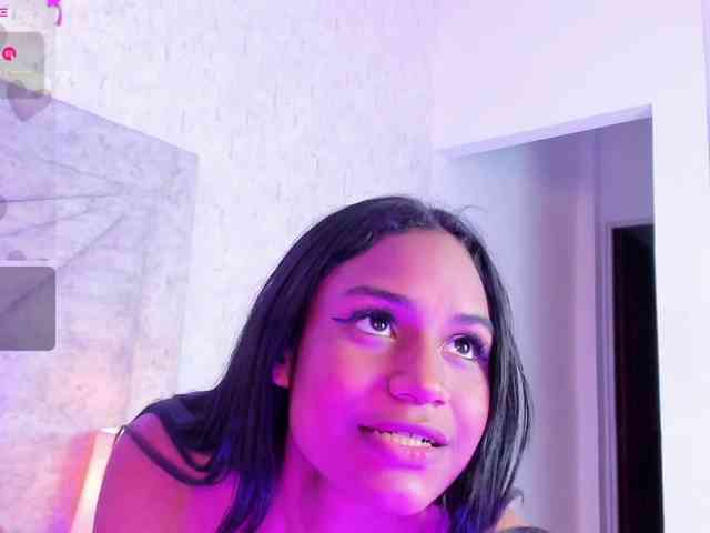 SheylaVega