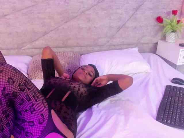 SheylaVega