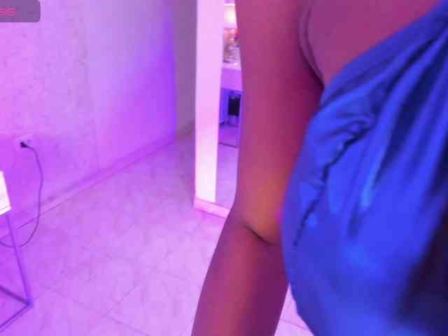 SheylaVega