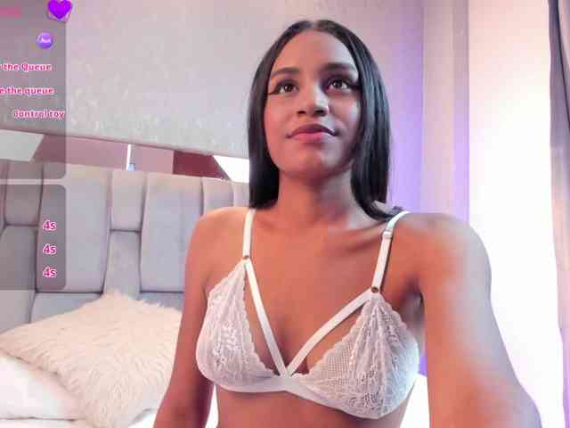 SheylaVega