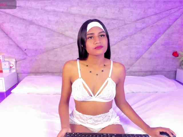 SheylaVega