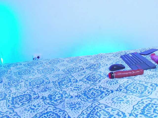 BeccaKox live cam on BongaCams