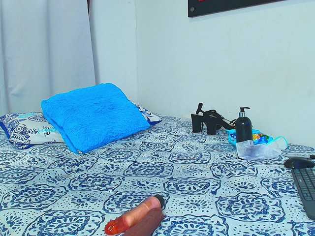 BeccaKox live cam on BongaCams