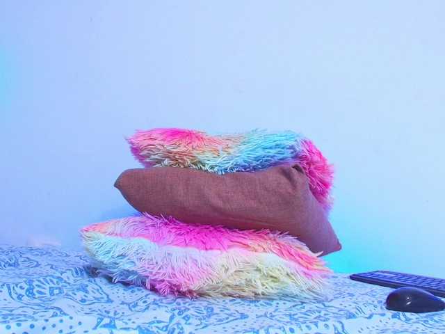 BeccaKox live cam on BongaCams