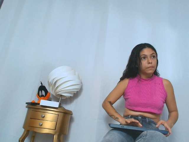 BeccaKox live cam on BongaCams