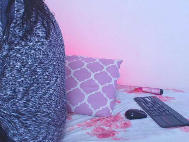 BeccaKox live cam on BongaCams