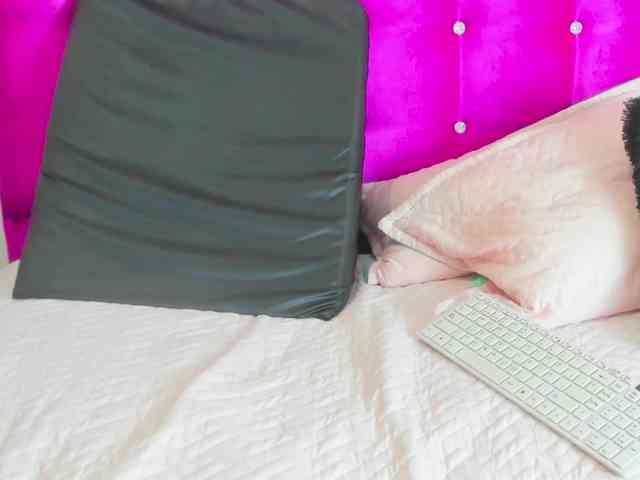 natalia-squirt webcam