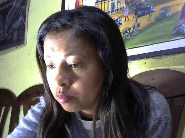 Mayorah-kiss webcam
