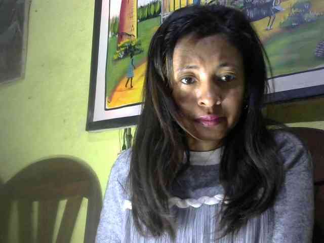 Mayorah-kiss webcam