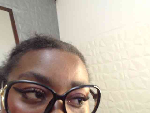 Teyanna-Sweet webcam