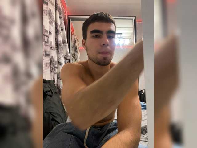 Lolkek-4 live cam