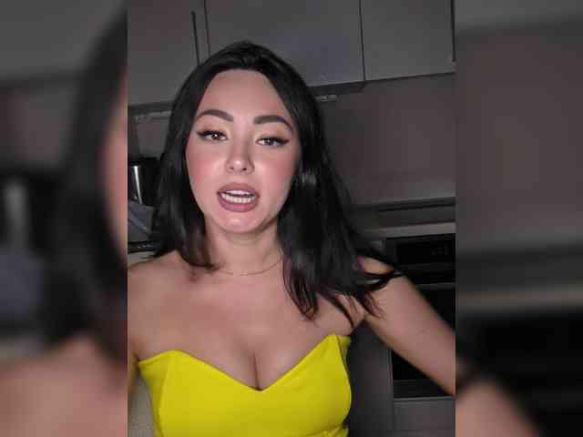 Brunetkaaaa