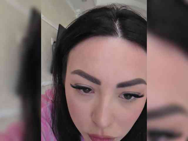 Brunetkaaaa