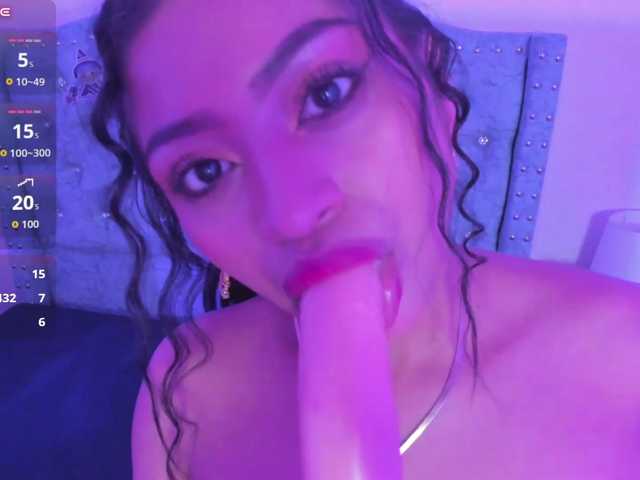 KelsyDreamx live cam on BongaCams
