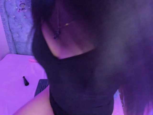 KelsyDreamx live cam on BongaCams