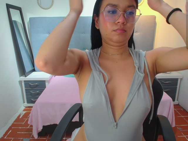 Channelstarkx live cam on BongaCams
