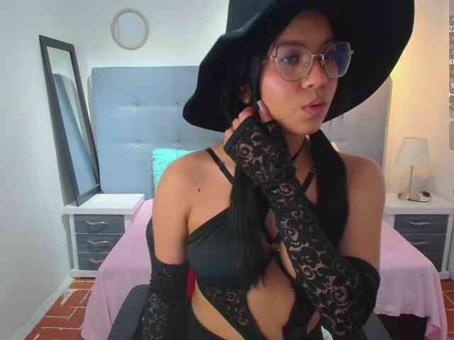 Channelstarkx webcam