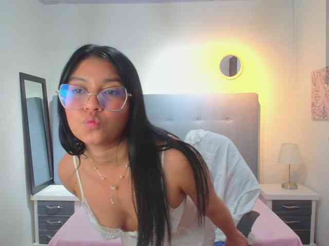 Channelstarkx webcam