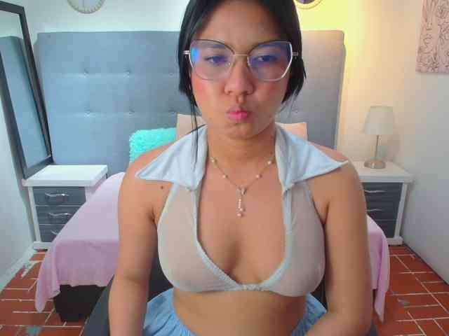 Channelstarkx webcam
