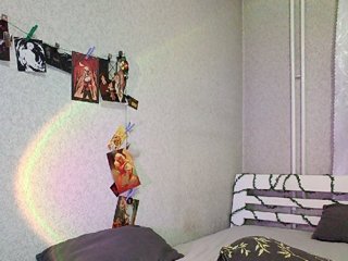 MiraElf Porn Show