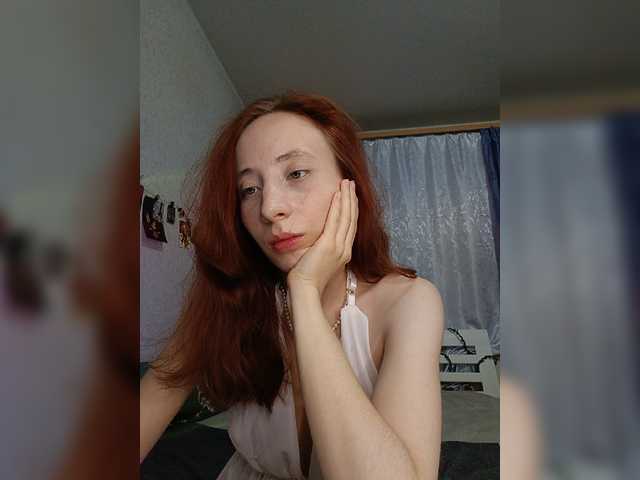 MiraElf live cam on BongaCams