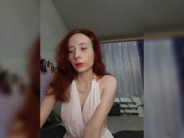 MiraElf live cam on BongaCams