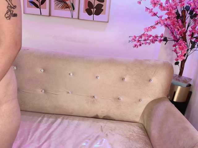 Melissa-gates live cam preview