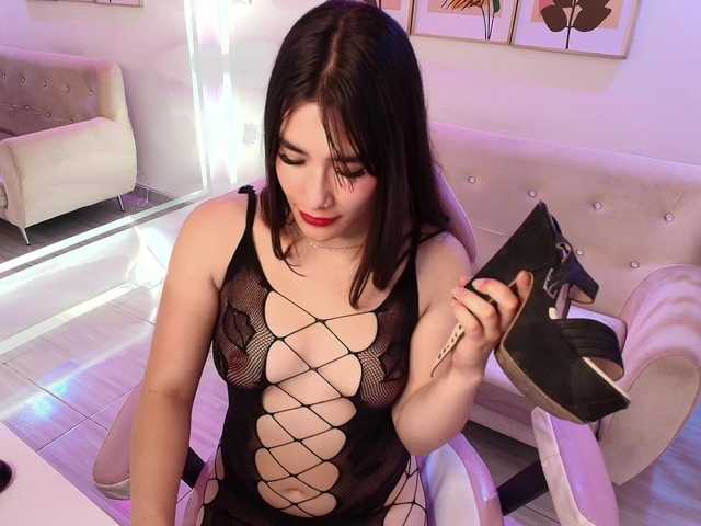 Melissa-gates live cam on BongaCams