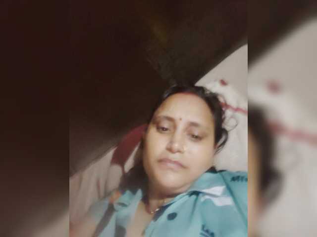 Soniya143 live cam on BongaCams