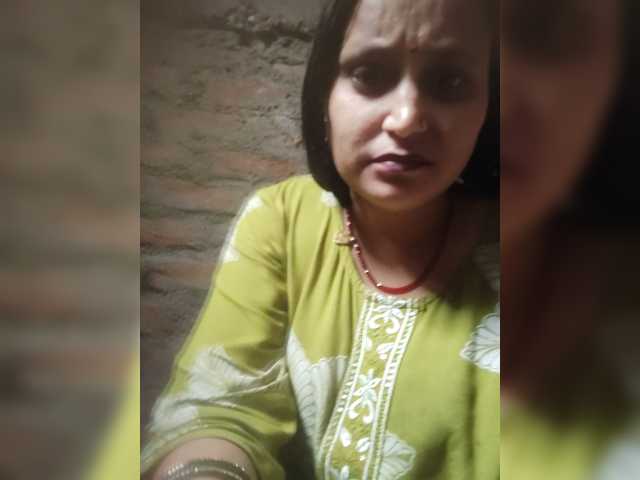 Soniya143 live cam on BongaCams