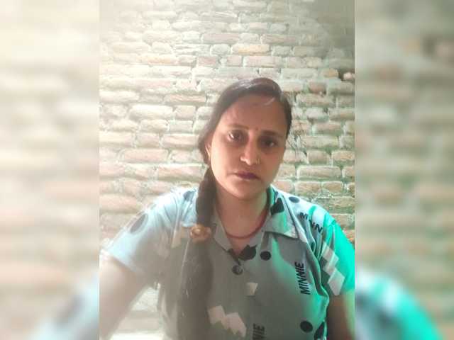 Soniya143 live cam on BongaCams
