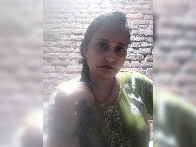 Soniya143 live cam on BongaCams