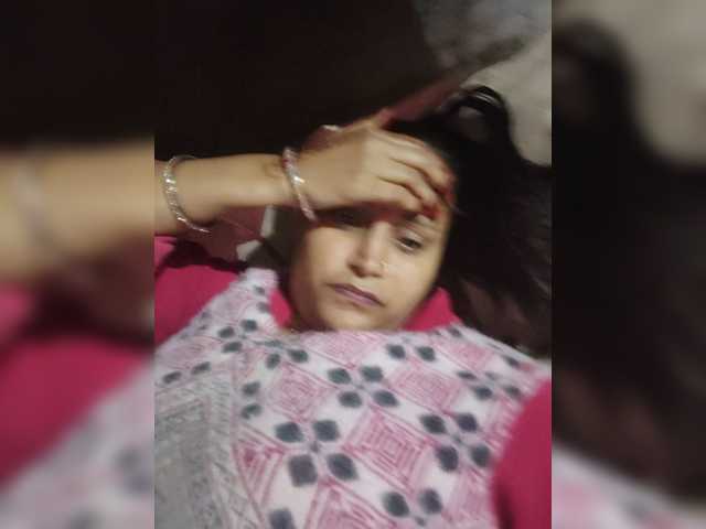 Soniya143 live cam on BongaCams