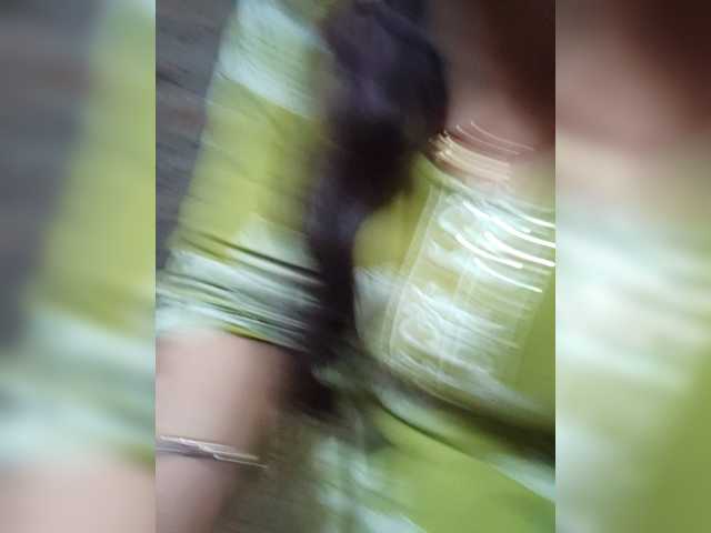 Soniya143 live cam preview