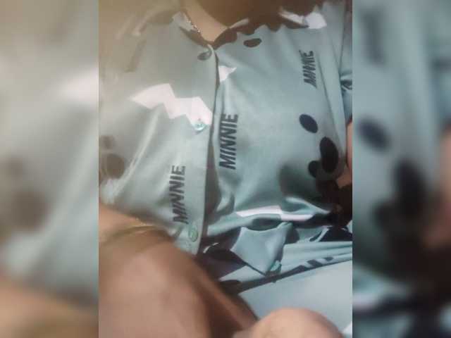 Soniya143 live cam on BongaCams