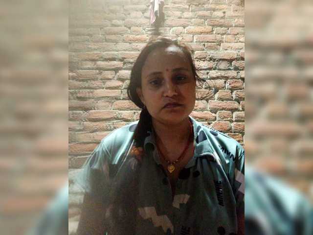 Soniya143 live cam on BongaCams