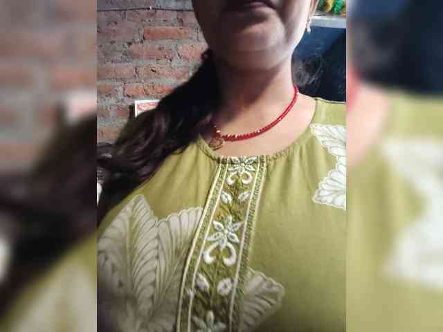 Soniya143 webcam