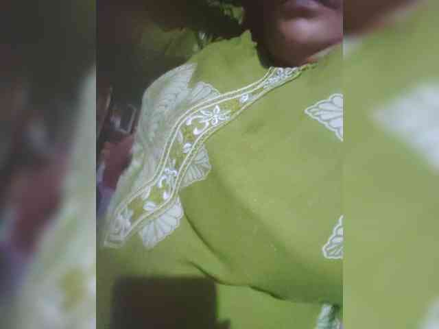 Soniya143 webcam
