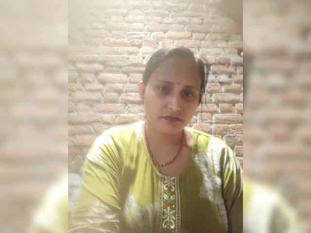 Soniya143 webcam