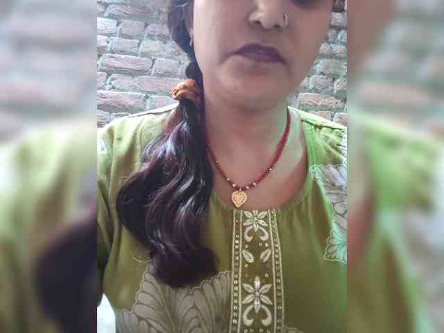 Soniya143 webcam