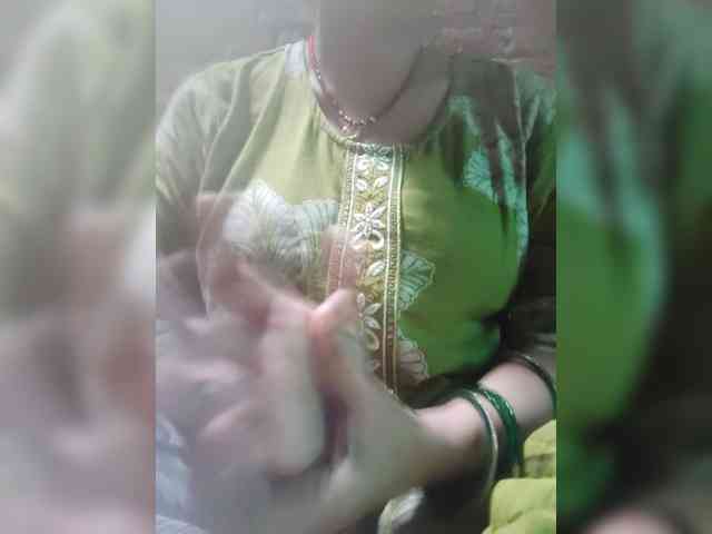 Soniya143 webcam