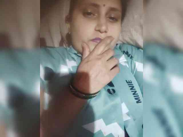 Soniya143 webcam