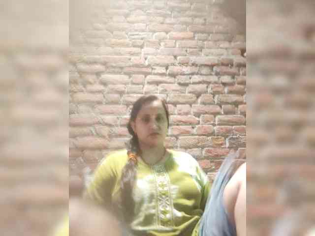 Soniya143 webcam