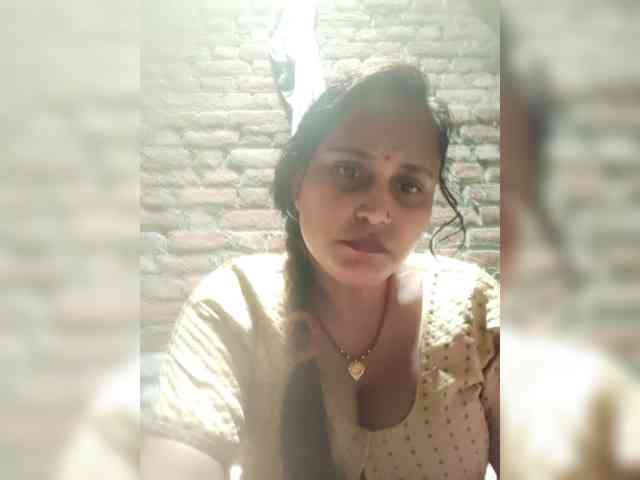 Soniya143 webcam