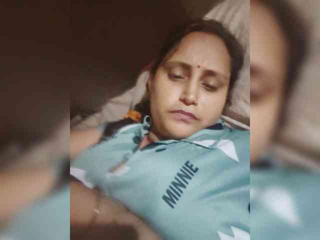 Soniya143 webcam
