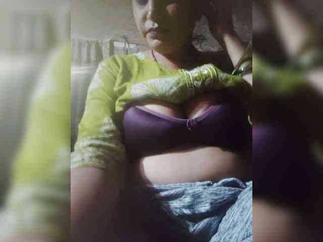 Soniya143 webcam