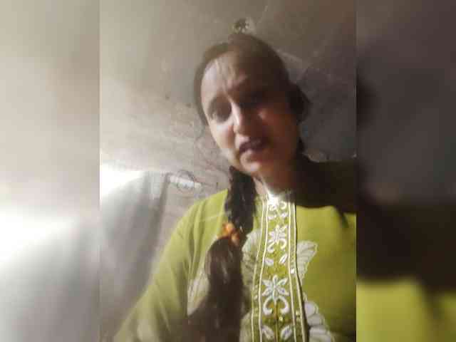 Soniya143 webcam
