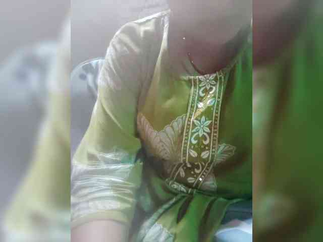 Soniya143 webcam