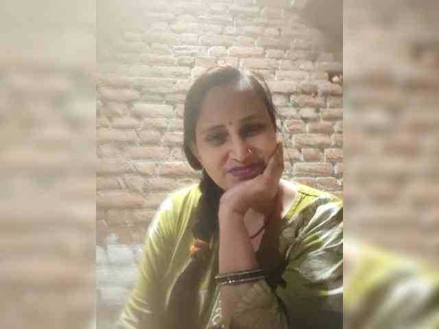 Soniya143 webcam